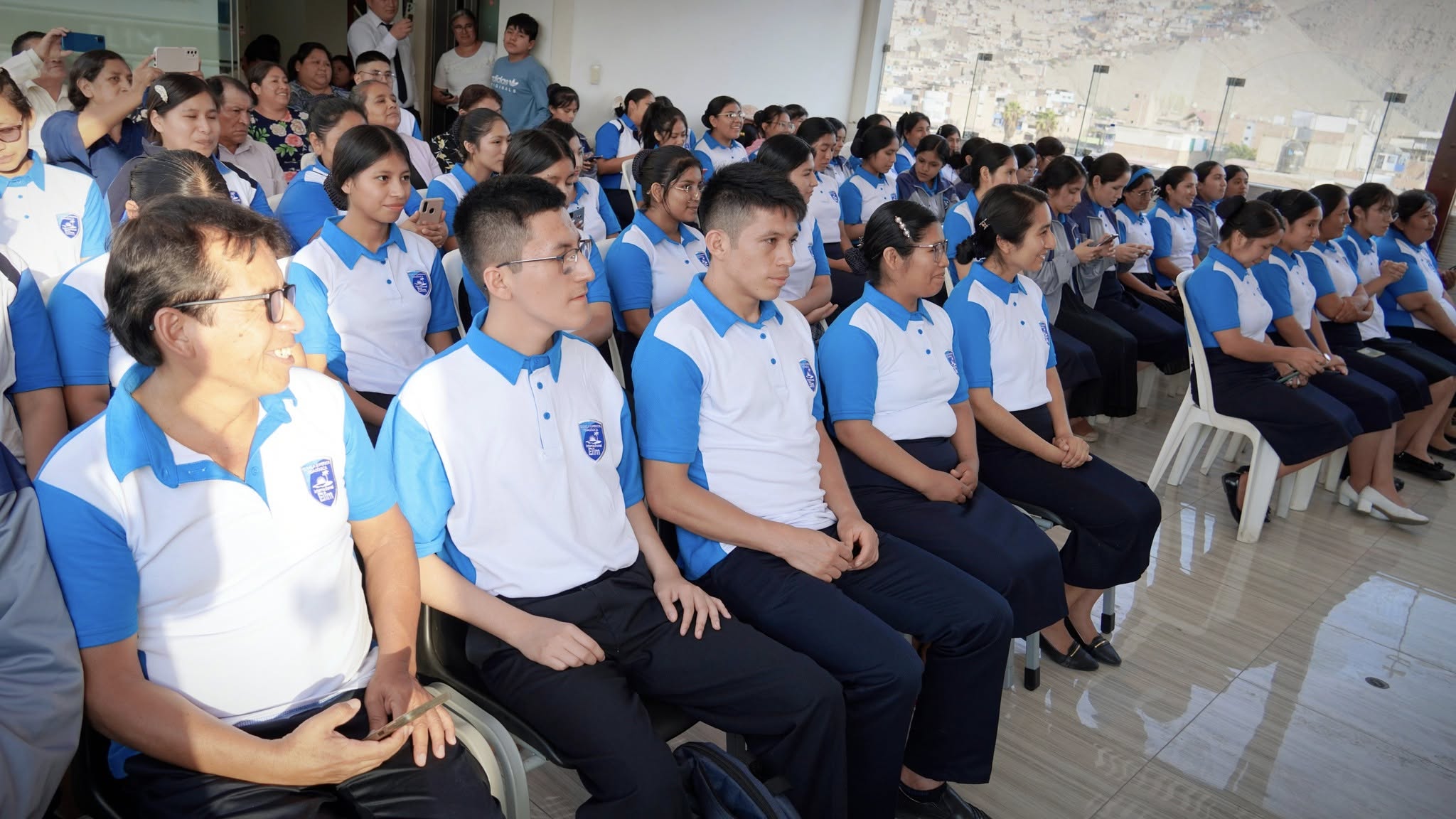 Estudiantes de programas pedagógicos de Lima/Vitarte